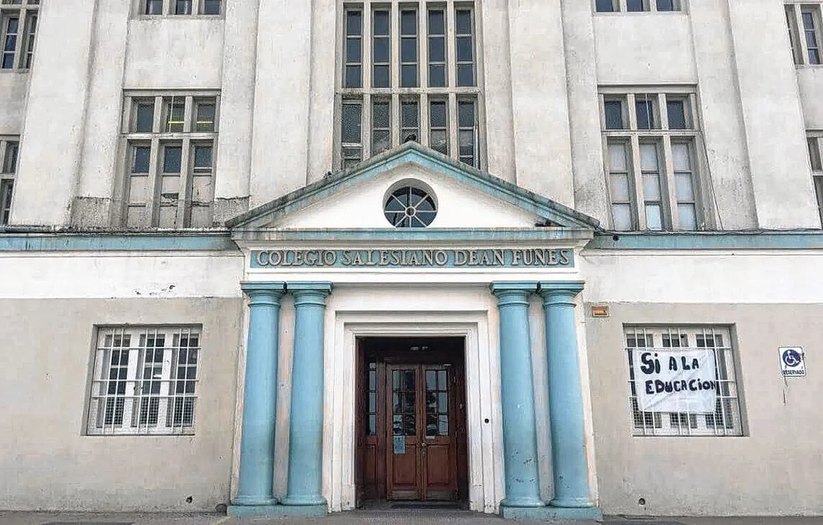 Docentes del colegio Salesiano Deán Funes reclaman sueldos correspondientes