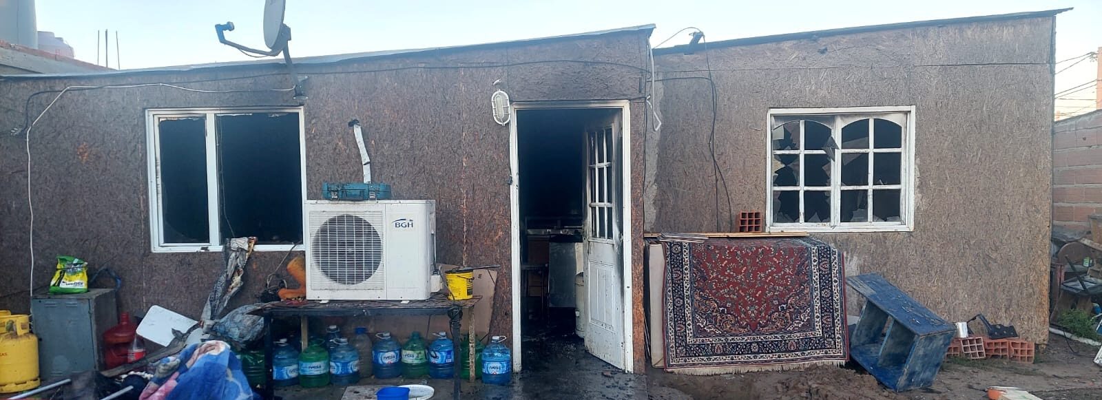 Se le incendió la vivienda, y su familia está realizando rifas y bingos para poder reconstruir su hogar