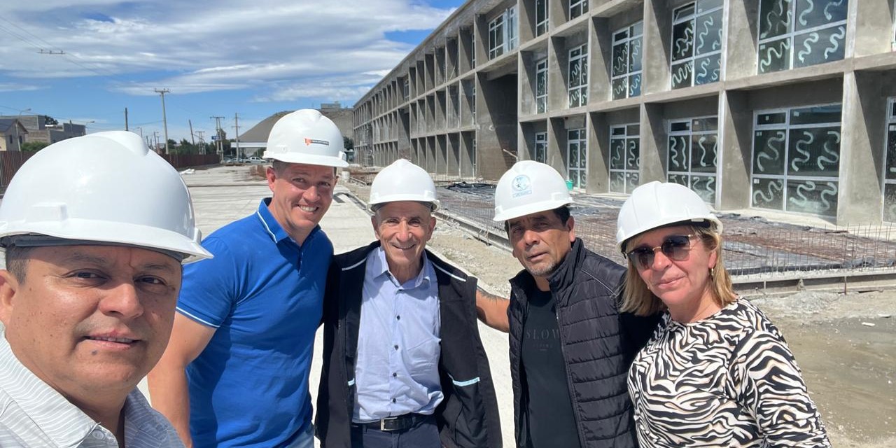 Llugdar supervisó el avance de obra de la Escuela de la Mutual Jerárquica en Kilómetro 5