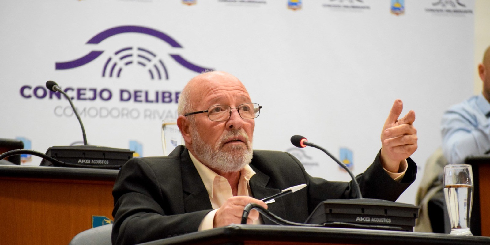Lattanzio criticó a Ana Clara Romero por la situación del Hospital Militar