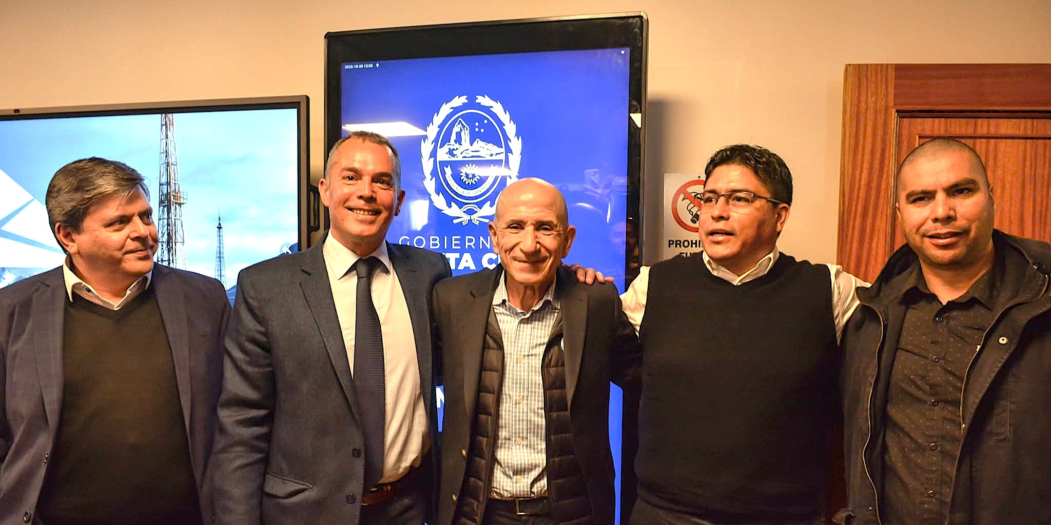 Llugdar participó de la apertura de ofertas por las áreas ex YPF en Santa Cruz