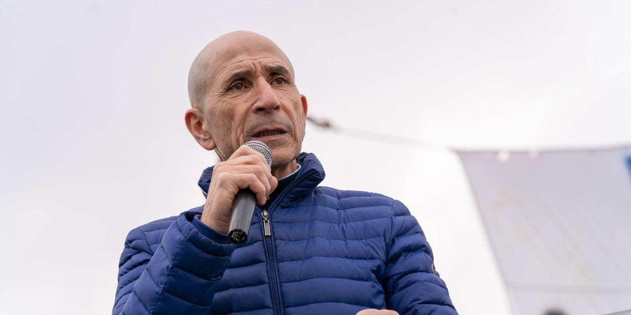 “Esto es importantísimo porque estamos en un proceso de declive natural de la Producción”