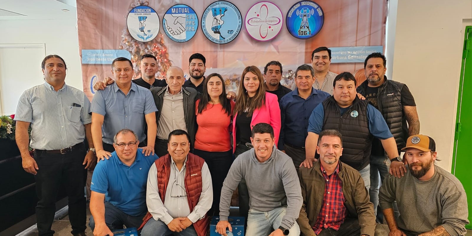 Petroleros Jerárquicos dio inicio al operativo de entrega de Cajas Navideñas